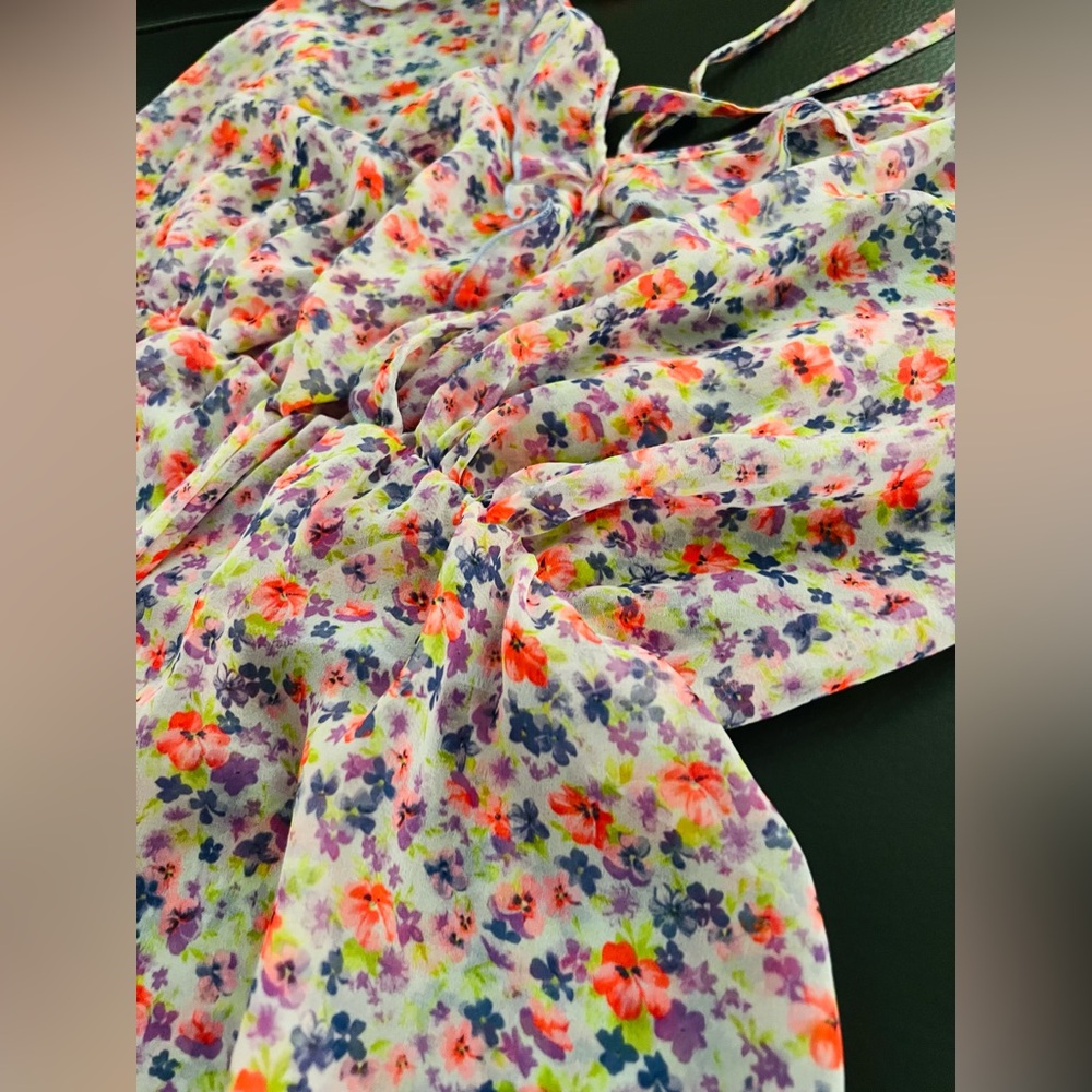 Victoria's Secret Multicolor Floral Chiffon Camisole - Picture 6 of 12
